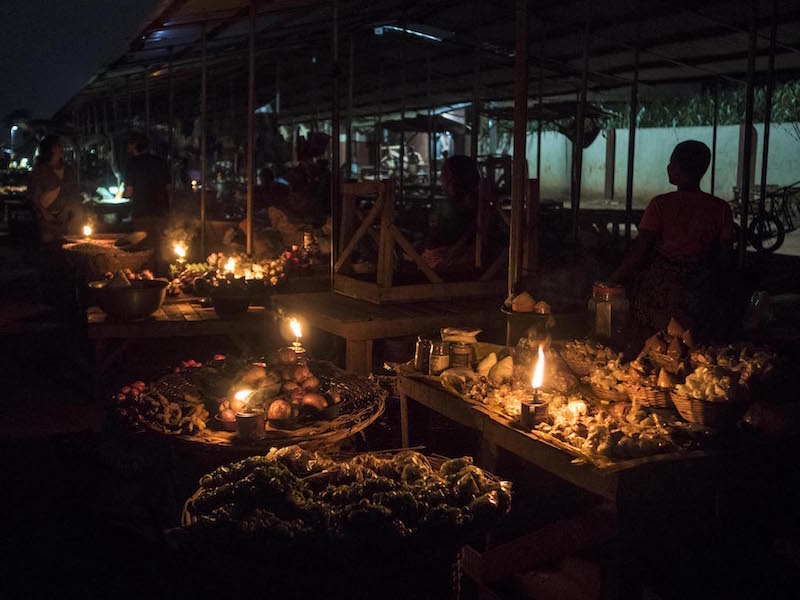 Mercado nocturno Benin
